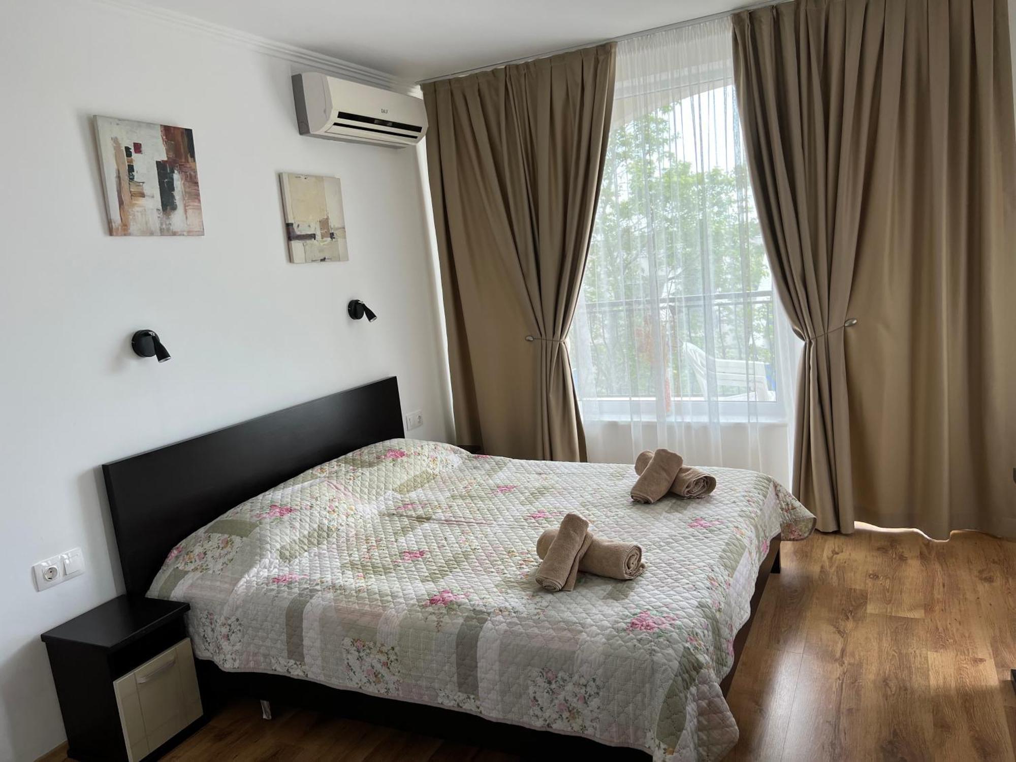Antorini Apartments Sveti Vlas Exteriör bild