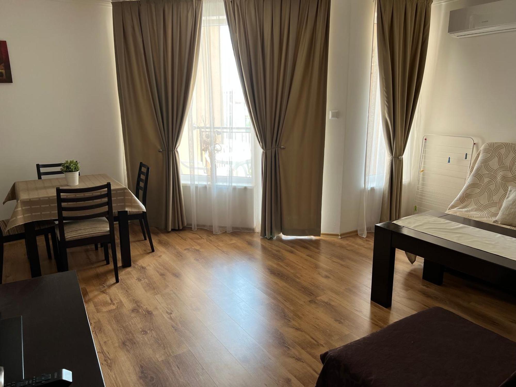 Antorini Apartments Sveti Vlas Exteriör bild