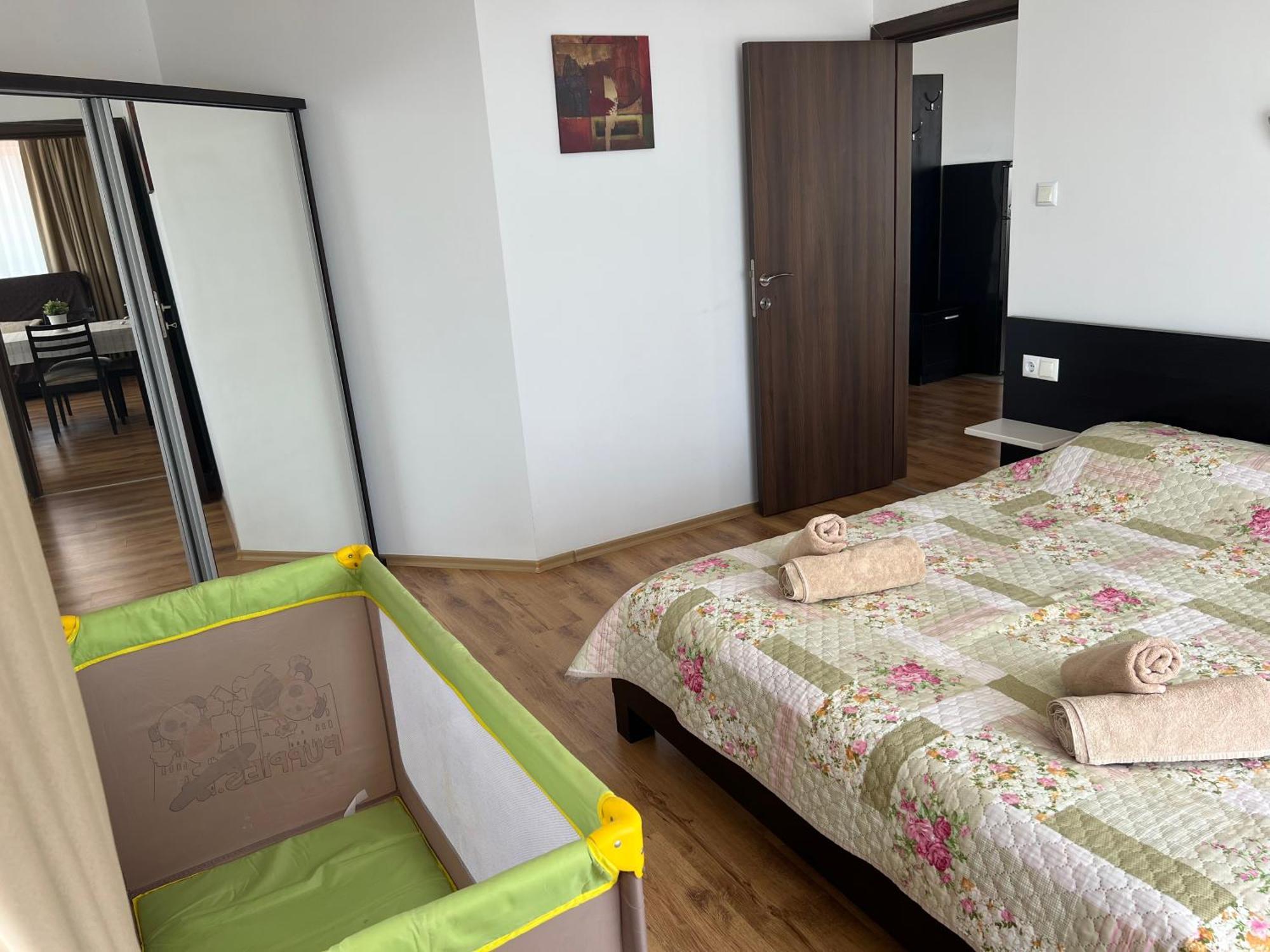 Antorini Apartments Sveti Vlas Exteriör bild