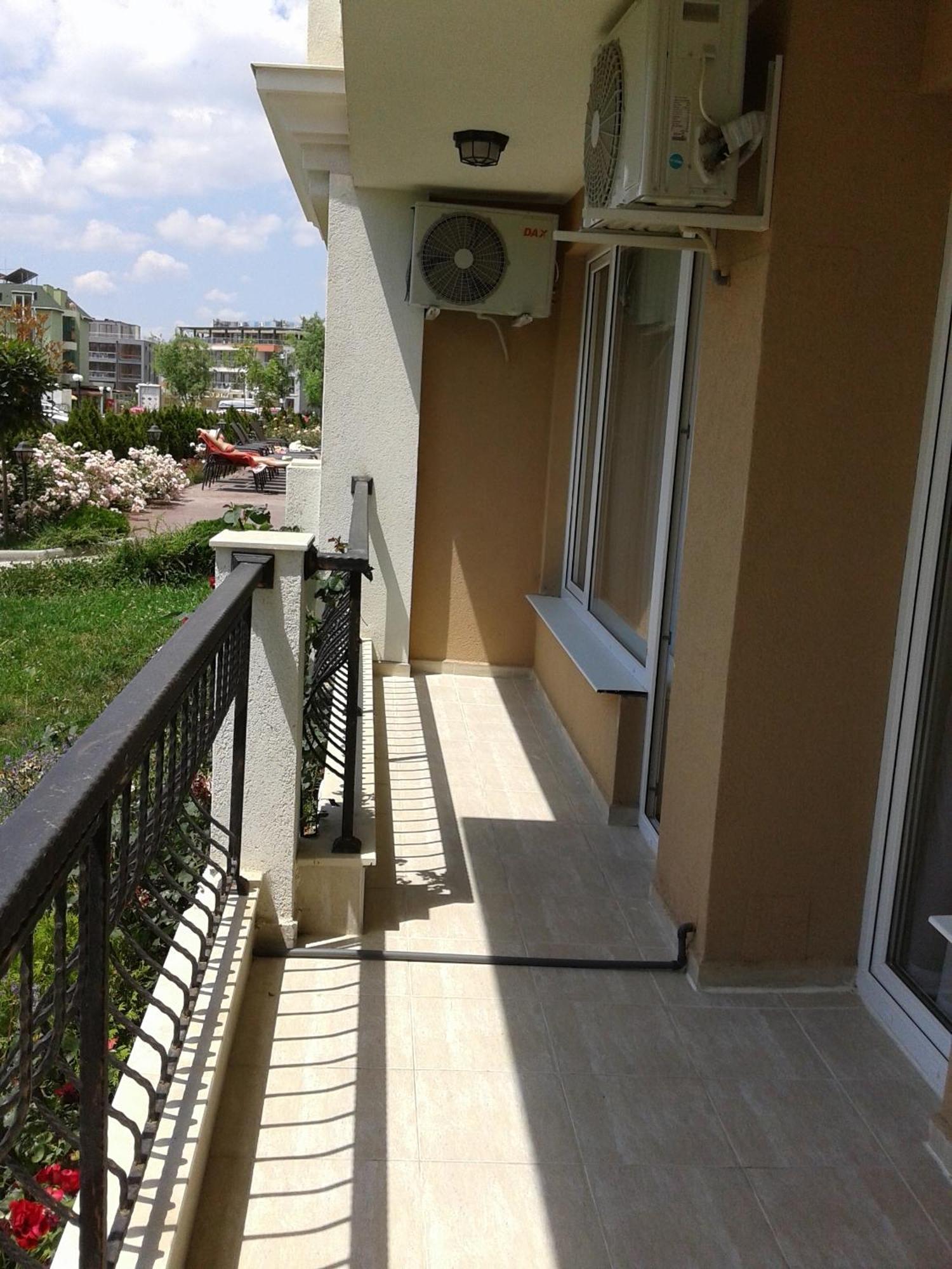 Antorini Apartments Sveti Vlas Rum bild