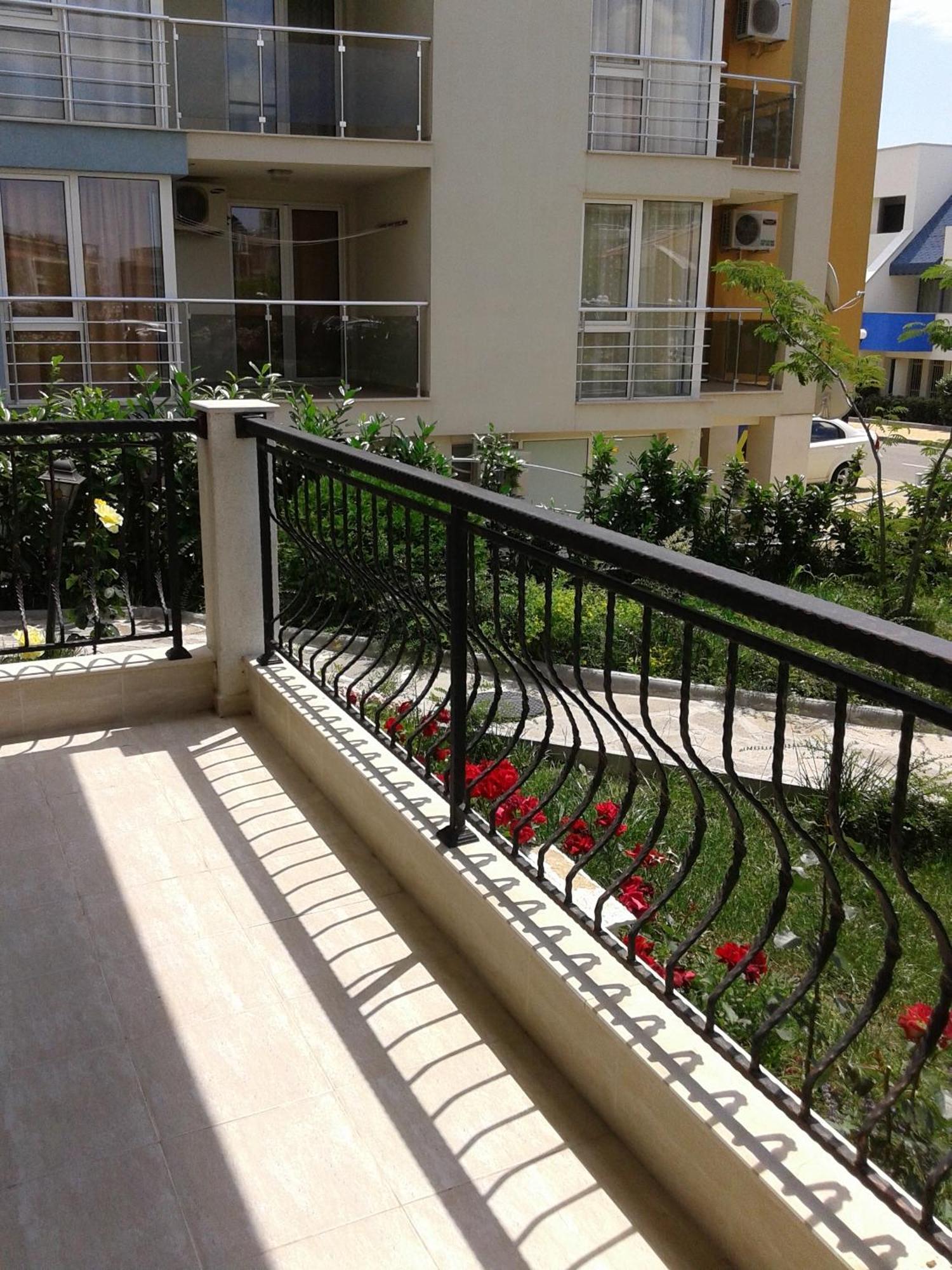 Antorini Apartments Sveti Vlas Rum bild