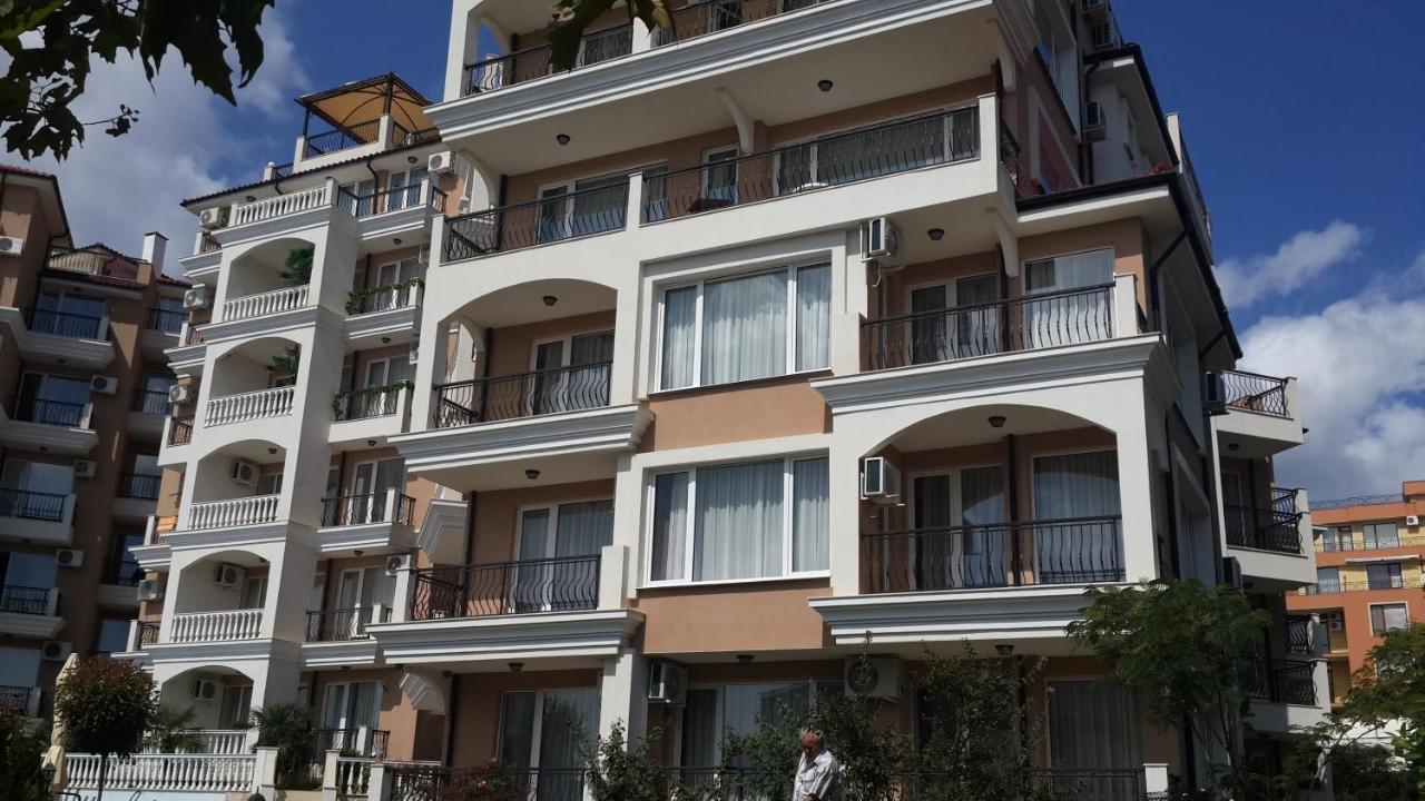 Antorini Apartments Sveti Vlas Exteriör bild